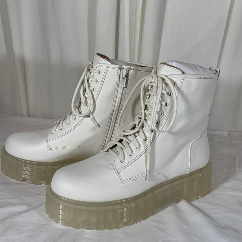 NIB Gianni Bini White/Clear Moon Walk Chunky Platform Boots, 8M